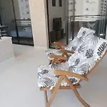 דירה Luxmar